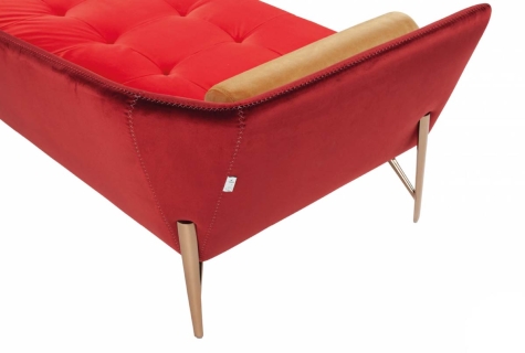 Mater-familias-day-bed by simplysofas.in